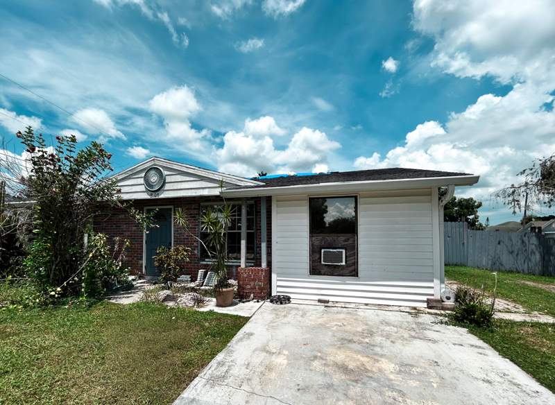 3 bedroom Single Family Residence at 201 NW Floresta Drive, Port St Lucie Section 25, Port St. Lucie — photo 3