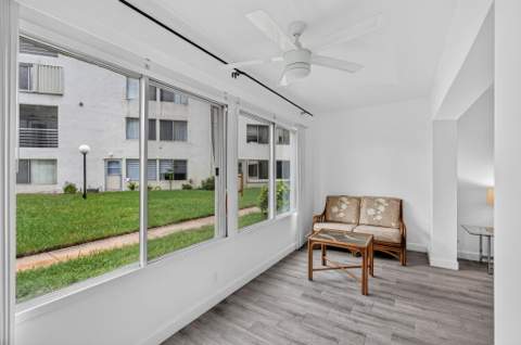 3186 Via Poinciana #115, Lake Worth FL - photo 24 of 69