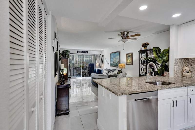1 bedroom Condominium at 3060 Holiday Springs Boulevard #106, Holiday Springs Village 2 Condo, Margate — photo 3