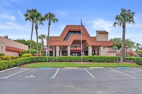 3060 Holiday Springs Boulevard #106, Margate FL - photo 15 of 16