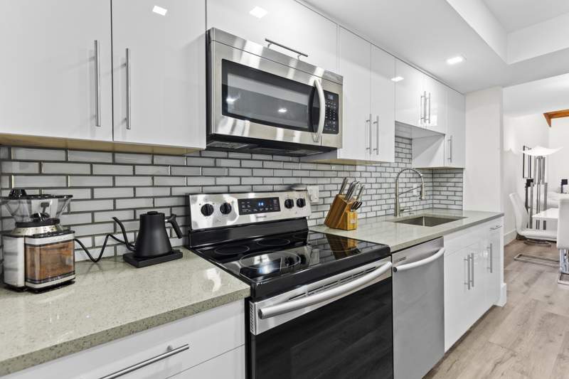 2 bedroom Condominium at 4491 Crystal Lake Drive #204C, Crystal Bay Club Condo, Deerfield Beach — photo 3