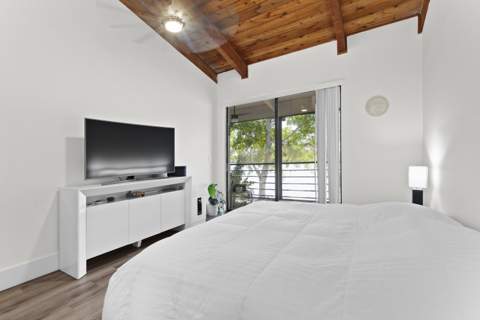 4491 Crystal Lake Drive #204C, Deerfield Beach FL - photo 10 of 21