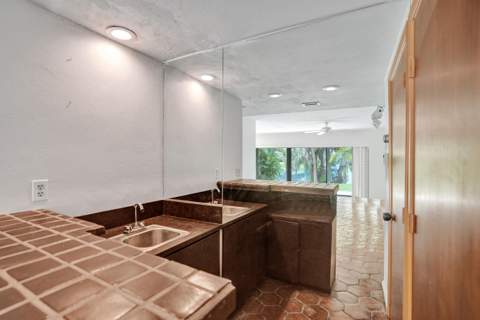 3410 Heather Terrace #3, Lauderhill FL - photo 13 of 57