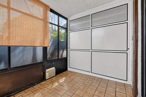 72 Conaskonk Circle, Royal Palm Beach FL - photo 17 of 55