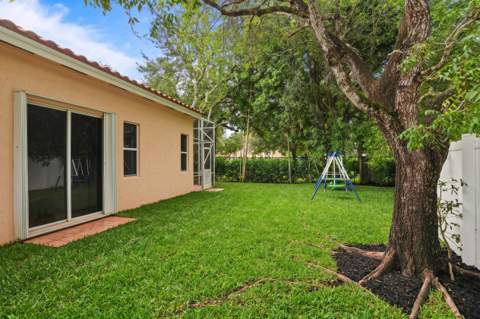 15298 SW 49th Street, Davie FL - photo 7 of 55