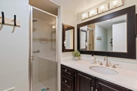 5380 Cedar Lake Drive #304, Boynton Beach FL - photo 19 of 32