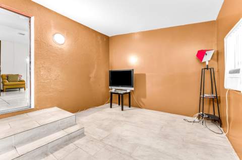 146 SE 5th Avenue, Boynton Beach FL - photo 19 of 26