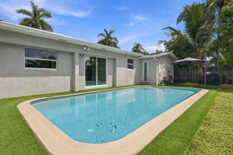 7640 Sunset Strip, Sunrise FL - photo 7 of 33