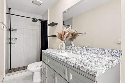 7640 Sunset Strip, Sunrise FL - photo 9 of 33