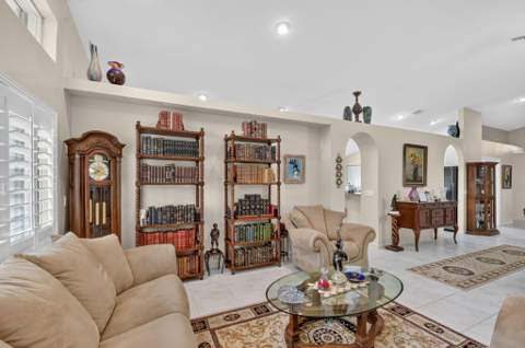 6649 Sun River Road, Boynton Beach FL - photo 12 of 86