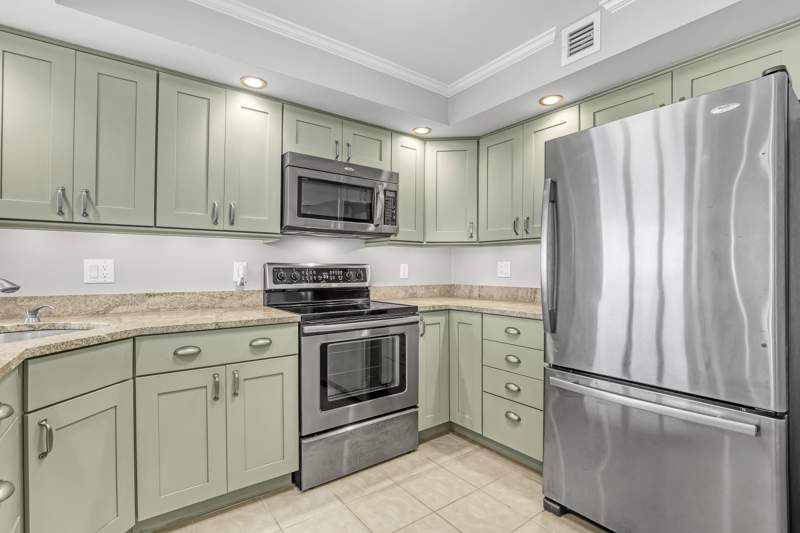 2 bedroom Condominium at 2800 N Ocean Drive #A-22A, Phoenix Towers Condo, Riviera Beach — photo 5