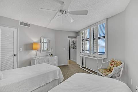 2800 N Ocean Drive #A-22A, Riviera Beach FL - photo 19 of 39