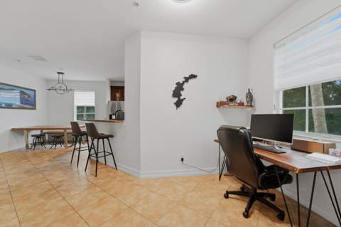 297 E Bay Cedar Circle, Jupiter FL - photo 14 of 70