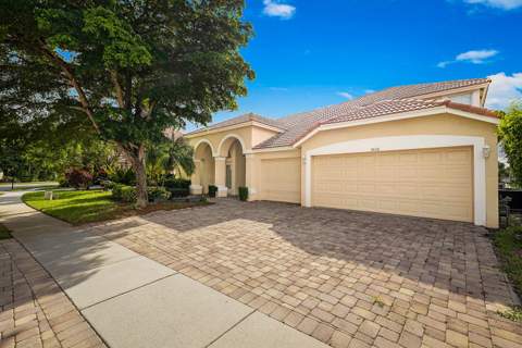 3626 E Hamilton Key, West Palm Beach FL - photo 8 of 80