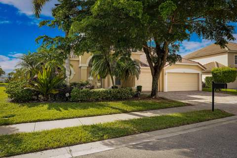 3626 E Hamilton Key, West Palm Beach FL - photo 9 of 80