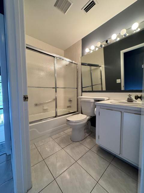 1025 Green Pine Boulevard #B, West Palm Beach FL - photo 22 of 25