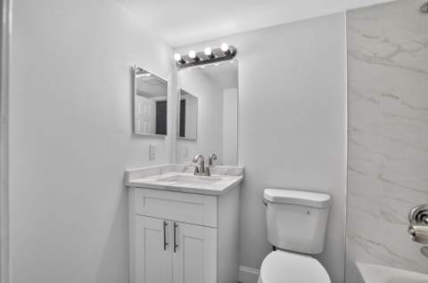 1038 Berkshire B, Deerfield Beach FL - photo 15 of 50