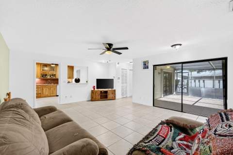 1331 Peppertree Trail #A, Fort Pierce FL - photo 6 of 14