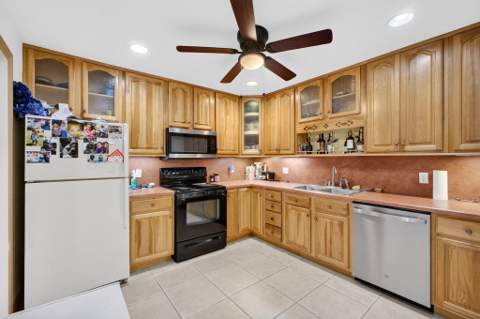 1331 Peppertree Trail #A, Fort Pierce FL - photo 8 of 14