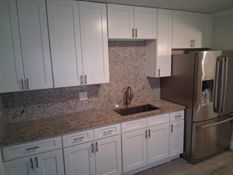 5815 Garden Avenue, West Palm Beach FL - photo 9 of 39