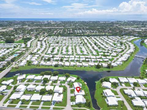 118 SW 15th Court, Boynton Beach FL - photo 13 of 36