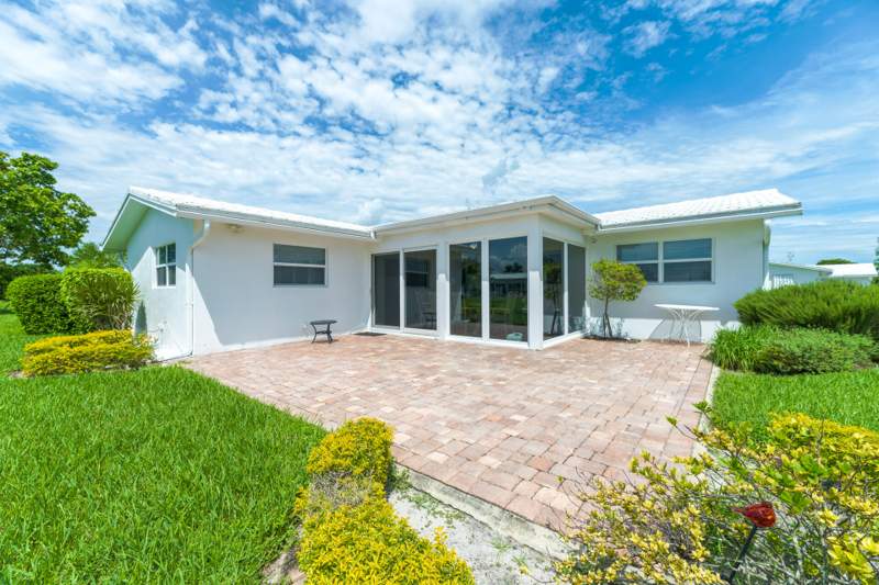2 bedroom Single Family Residence at 118 SW 15th Court, Palm Beach Leisureville Sec 5, Boynton Beach — photo 3