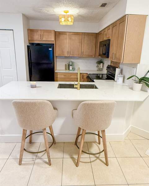 2445 SW 18th Terrace #504, Fort Lauderdale FL - photo 9 of 20