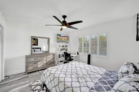 1930 NE 2nd Avenue #216L, Wilton Manors FL - photo 15 of 39
