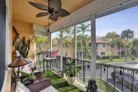 1930 NE 2nd Avenue #216L, Wilton Manors FL - photo 19 of 39