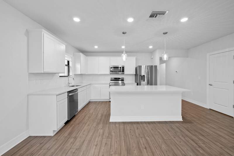 4 bedroom Single Family Residence at 3125 Buttonwood Court, Tricity Plat, Lauderdale Lakes — photo 2