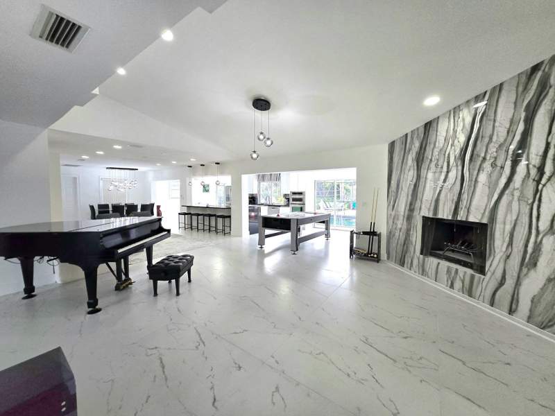 5 bedroom Single Family Residence at 12231 Areaca Drive, Pinewood East Of Wellington, Wellington — photo 4