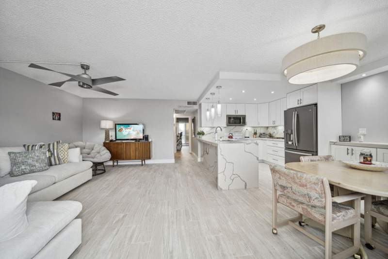 2 bedroom Condominium at 364 Wellington J, Wellington Condos, West Palm Beach — photo 5