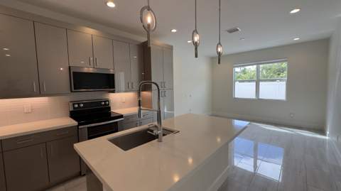 1834 Sandpiper Pointe Place, Deerfield Beach FL - photo 9 of 30