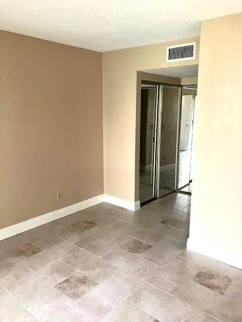 1604 SE Green Acres Circle #T103, Port St. Lucie FL - photo 16 of 21
