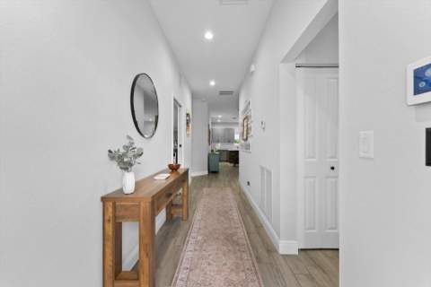 902 NW 9th Avenue, Boynton Beach FL - photo 6 of 50