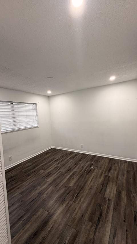 1123 W Prospect Road, Fort Lauderdale FL - photo 16 of 16