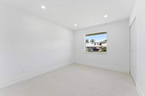 6873 S Plymouth Drive, Lake Worth FL - photo 12 of 41