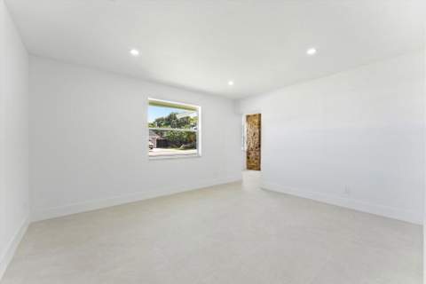 6873 S Plymouth Drive, Lake Worth FL - photo 18 of 41