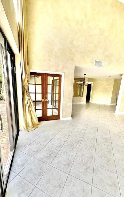 22641 Caravelle Circle #22641, Boca Raton FL - photo 6 of 27