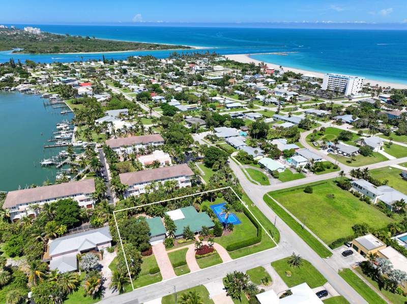 5 bedroom Single Family Residence at 1578 Thumb Point Drive, Thumb Point Subdivision, Fort Pierce — photo 5