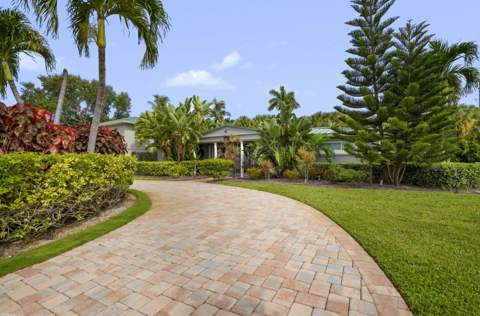 1578 Thumb Point Drive, Fort Pierce FL - photo 10 of 105