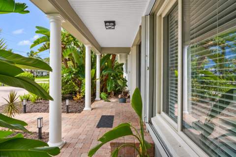 1578 Thumb Point Drive, Fort Pierce FL - photo 14 of 105
