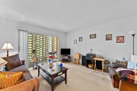 1500 Crescent Circle #B215, Lake Park FL - photo 6 of 23