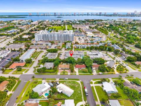 1500 Crescent Circle #B215, Lake Park FL - photo 20 of 23