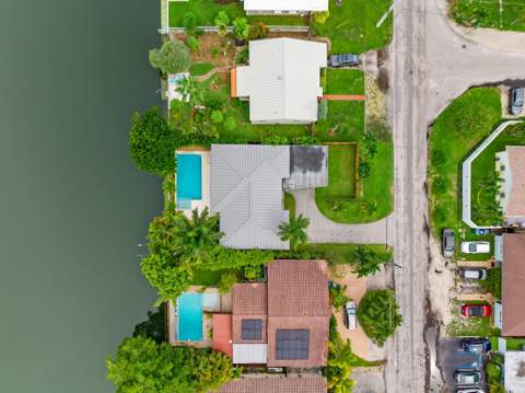 1717 NE 20th Avenue, Fort Lauderdale FL - photo 11 of 47