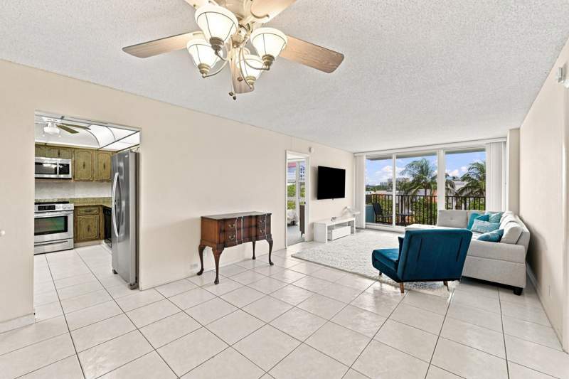 2 bedroom Condominium at 531 N Ocean Boulevard #505, Silver Thatch Atlantic Plaza, Pompano Beach — photo 5