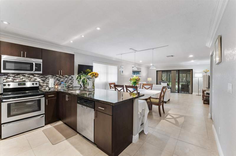 2 bedroom Condominium at 9193 Pecky Cypress Lane #6b, Cypresses Of Boca Lago Condo, Boca Raton — photo 4