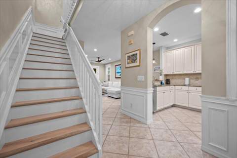 443 Pumpkin Drive, Palm Beach Gardens FL - photo 18 of 68