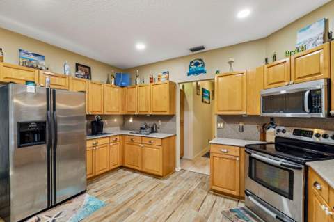 141 Lexington Drive, Royal Palm Beach FL - photo 12 of 33