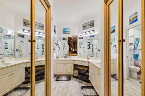 141 Lexington Drive, Royal Palm Beach FL - photo 22 of 33